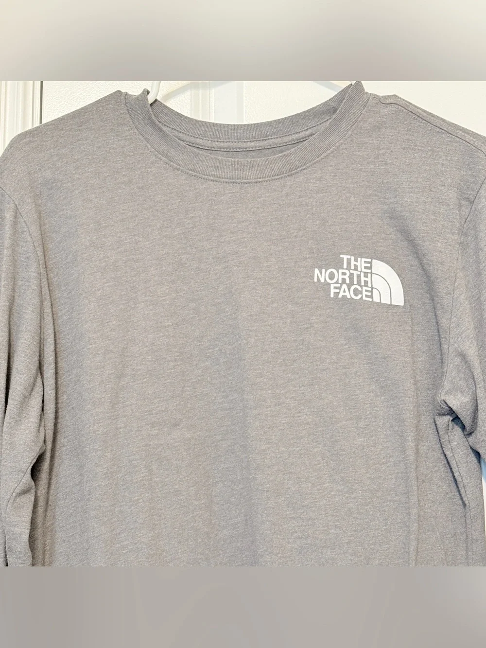 The North Face Gray Logo Sleeve Tee Men’s Small